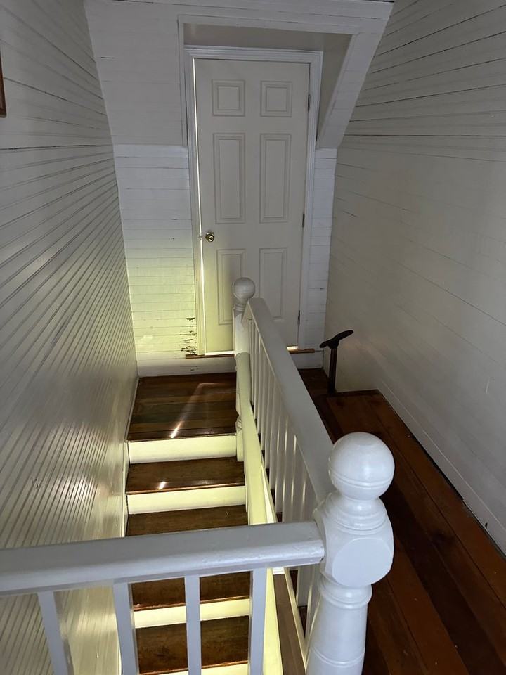 19427 Saturn Dr - Photo 4 of 34