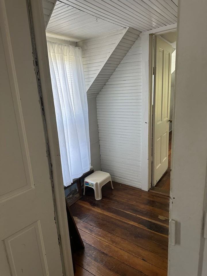 19427 Saturn Dr - Photo 7 of 34