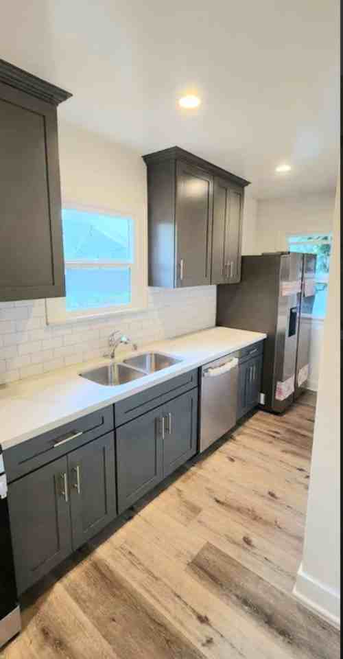 2229 Ellendale Place - Photo 4 of 22