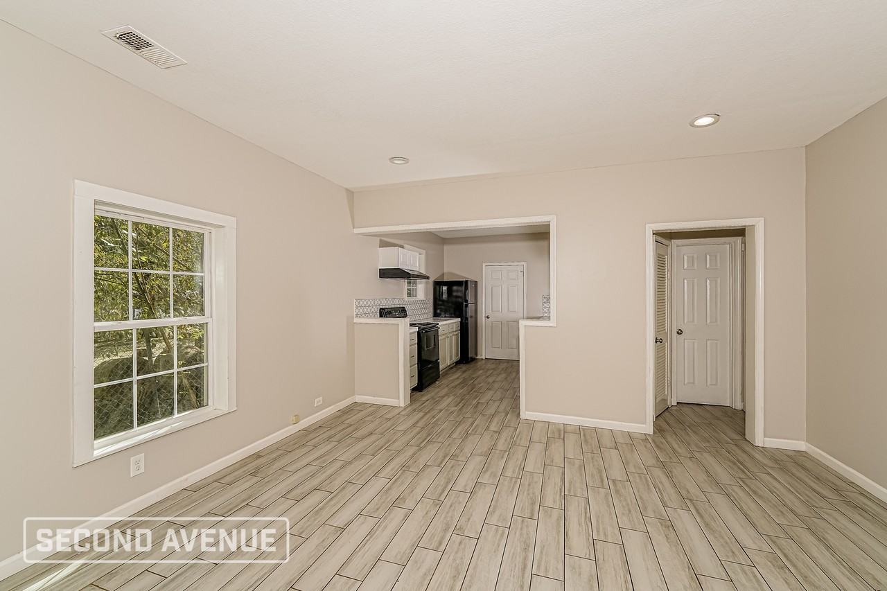 544 7th St S - Photo 6 of 28