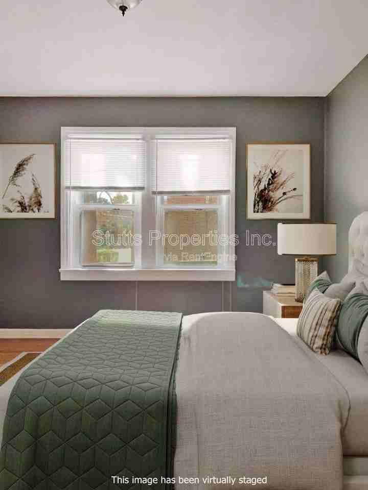 1020 Atlanta St - Photo 3 of 10