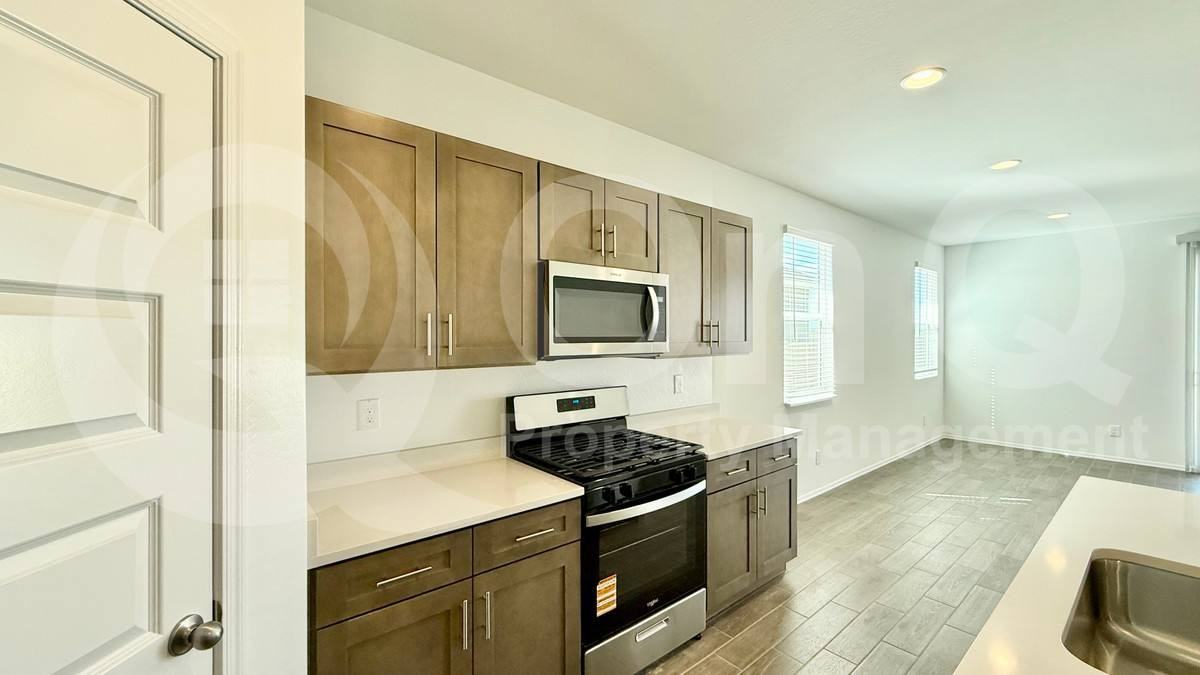 22004 N Celestial Way - Photo 3 of 10