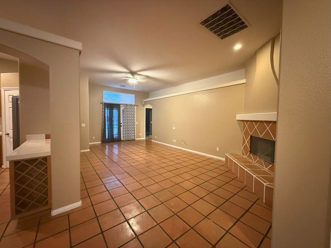 66252 Avenida Barona - Photo 2 of 19