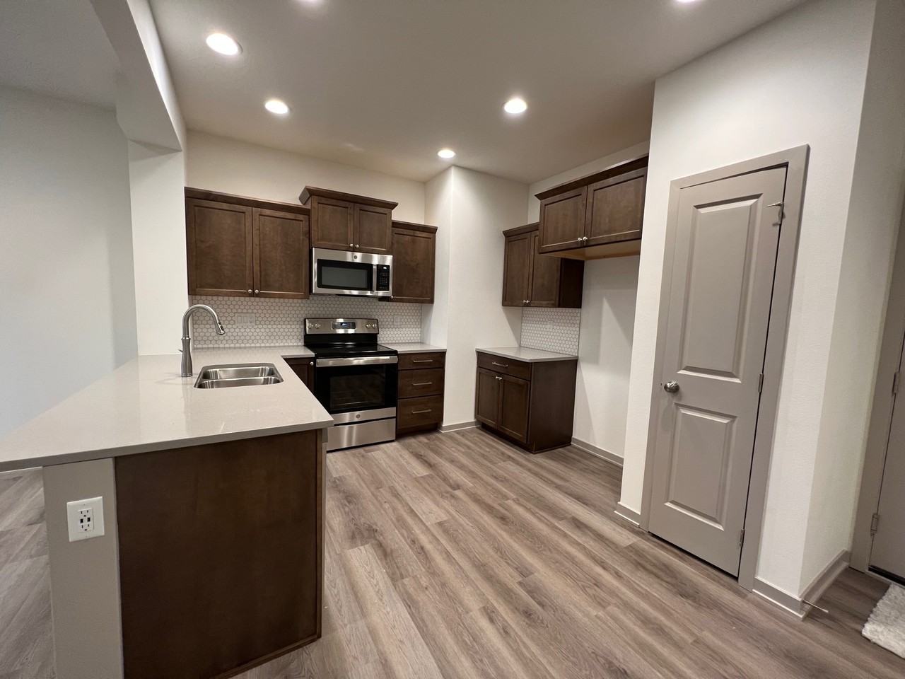 1953 S Warrior Ln #1 - Photo 2 of 22