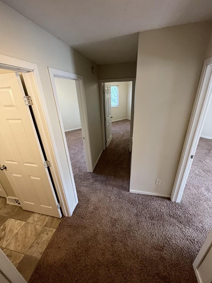 7992 Green Meadow Ct #8004 - Photo 7 of 9