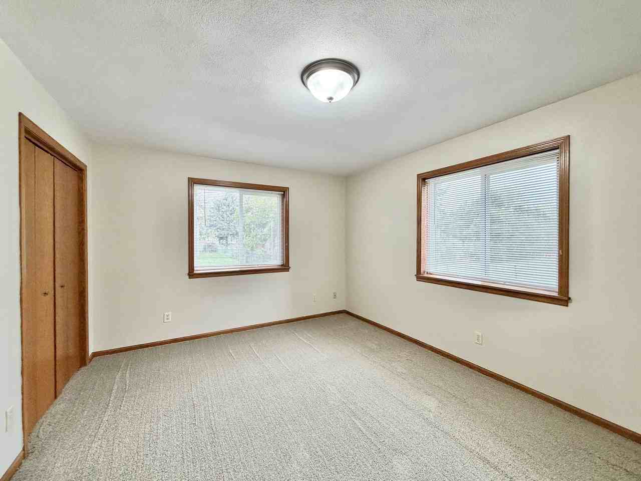 203 Marlboro Ave #203 - Photo 2 of 13