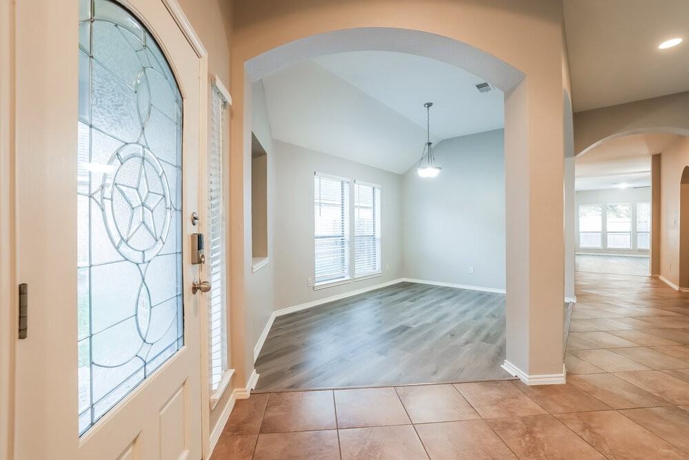 13323 Lake Passage Ln - Photo 4 of 16