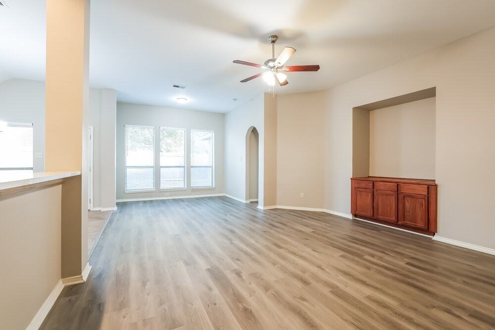 13323 Lake Passage Ln - Photo 6 of 16