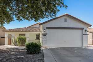 featured image of 40994 N Vine Ave