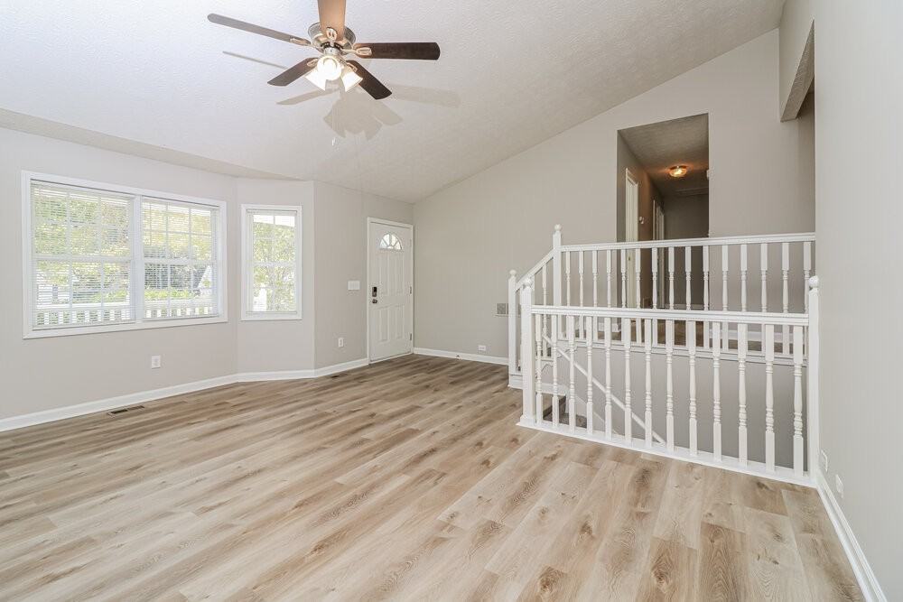 268 Fairview Ln - Photo 6 of 17
