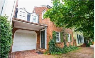 featured image of 1421 34th St Nw #1