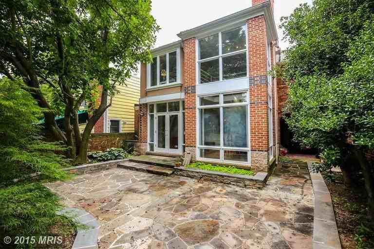 1421 34th St Nw #1 - Photo 5 of 29