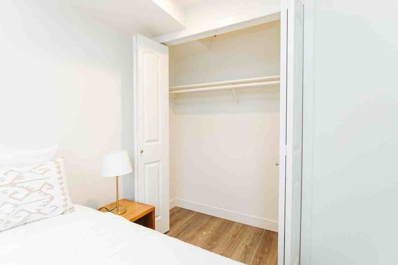 The Ballinger - Photo 4 of 17