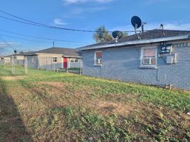 featured image of 2705 E 2nd St