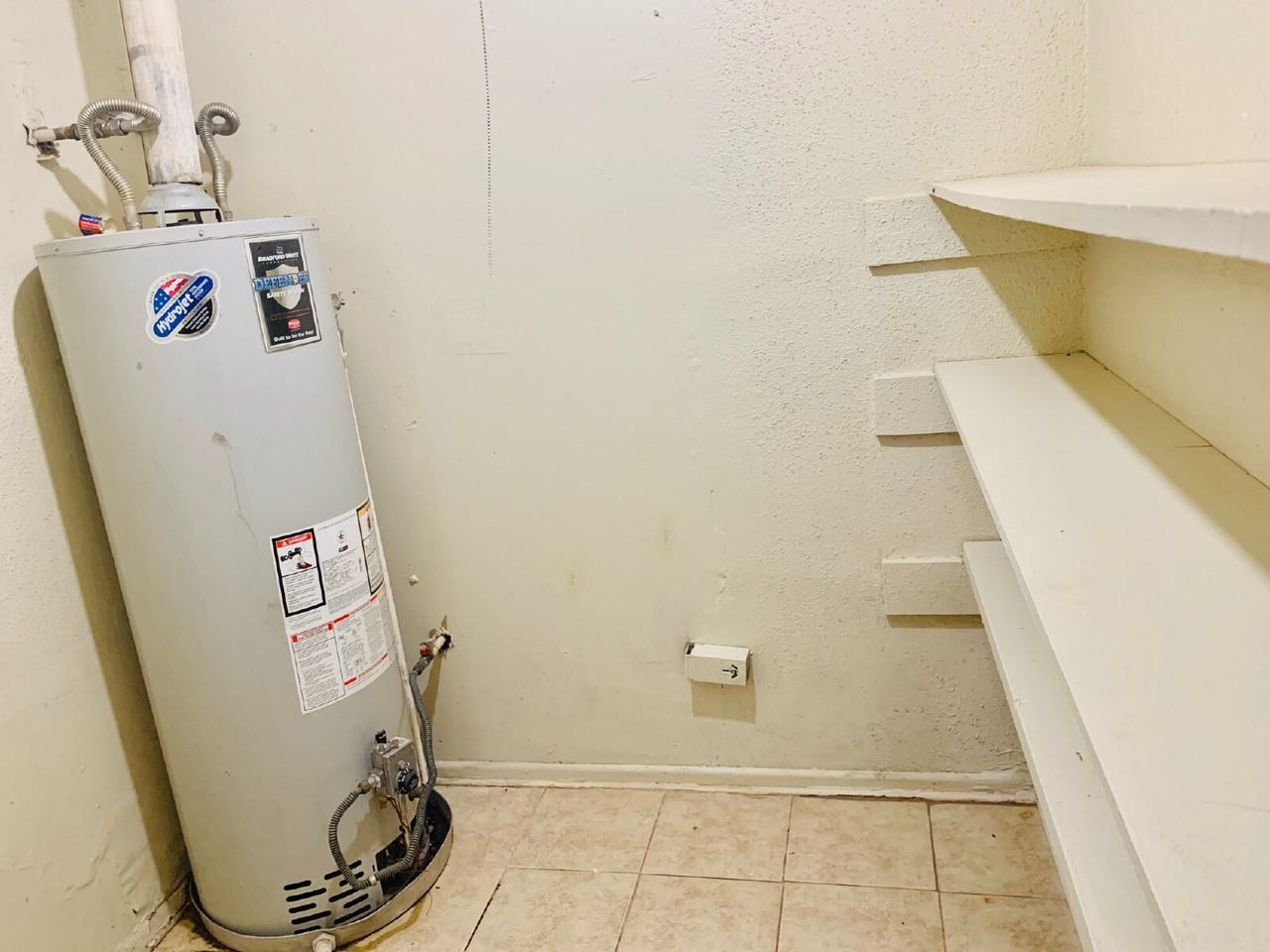 2705 East 2nd Street - Photo 2 of 8