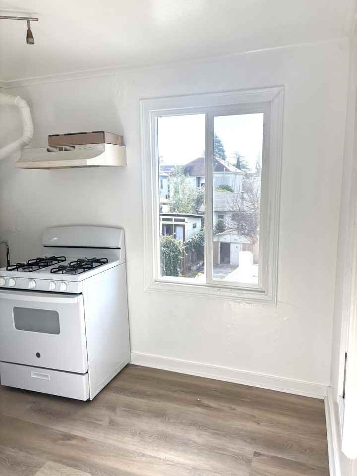 1816 Woolsey St #3 - Photo 2 of 21