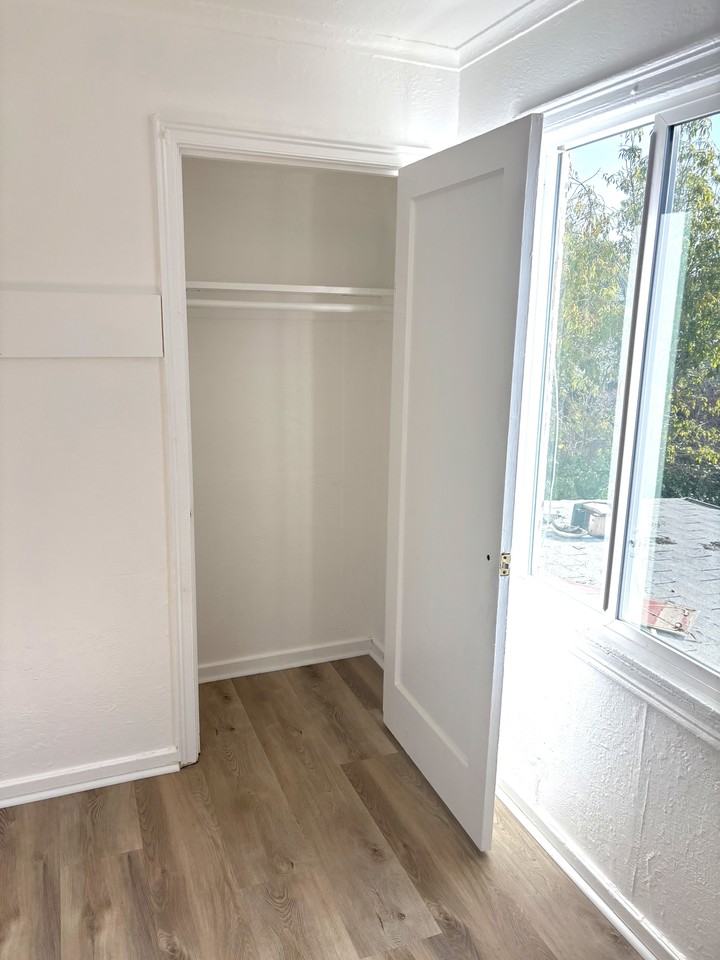 1816 Woolsey St #3 - Photo 6 of 21