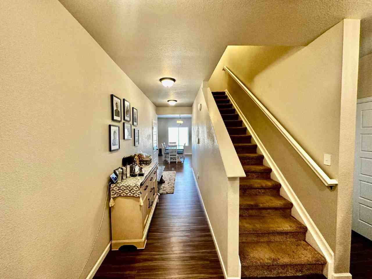 4418 River Highlands Loop - Photo 4 of 50