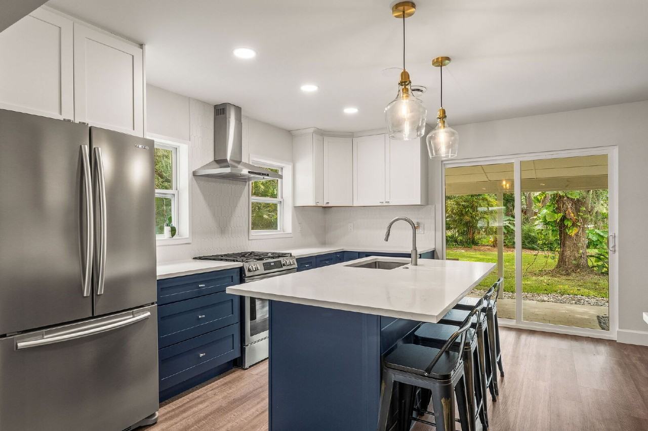 1143 Linden St - Photo 6 of 38