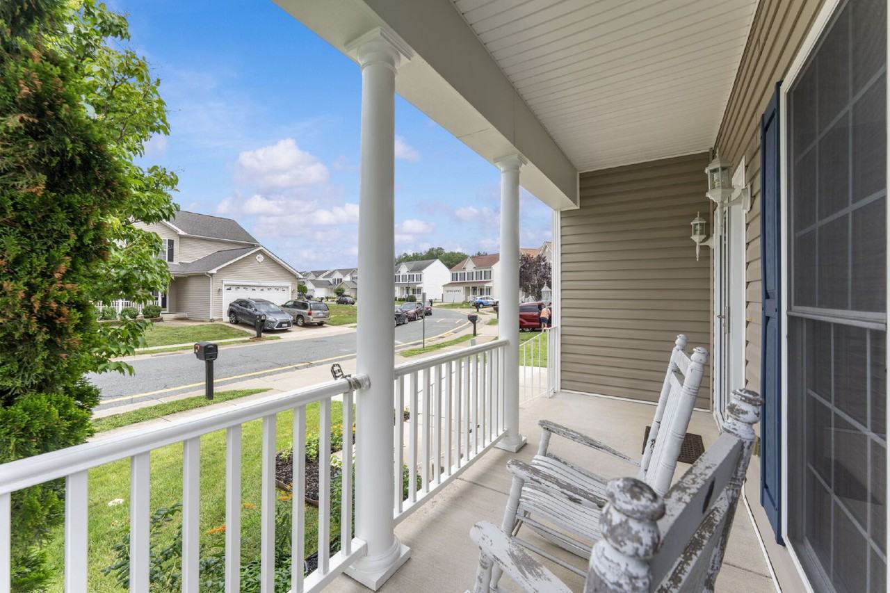 10 Everglades Ln - Photo 7 of 50