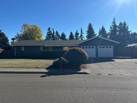400 Kingsbury Ave - Photo 1 of 1
