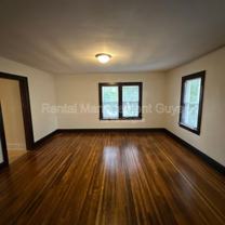 2512 Fremont Ave N - Photo 1 of 1