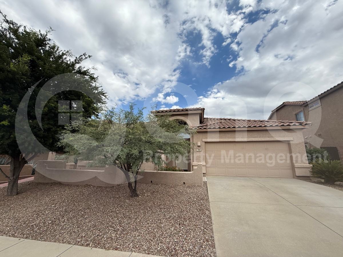 11874 N Verismo Dr - Photo 3 of 35