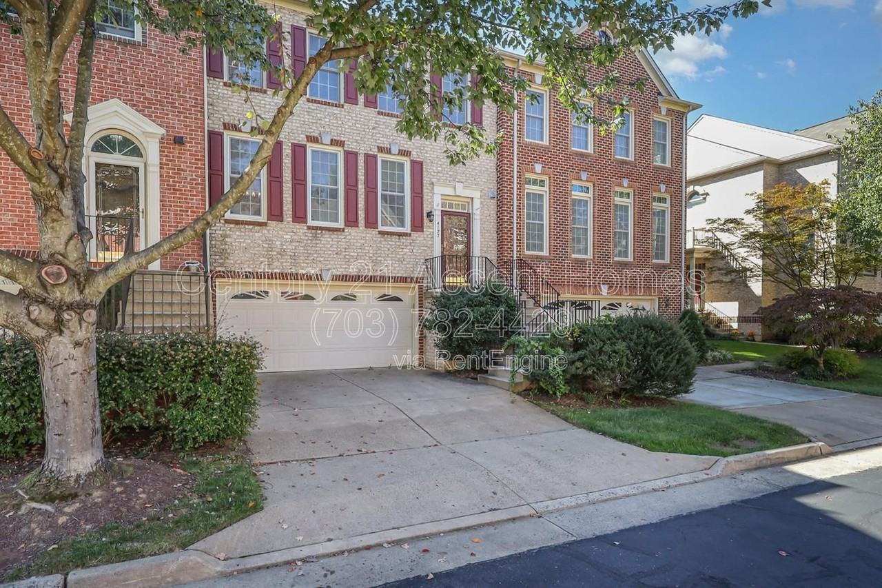 4127 Trowbridge St - Photo 2 of 34