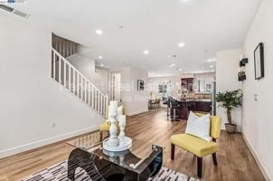 featured image of 5559 Martinelli Way #1