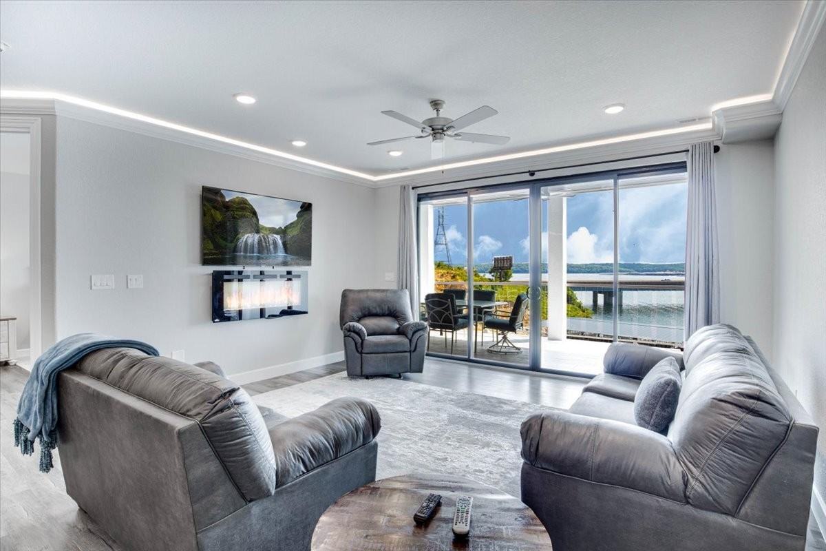 1065 Topsider Ln #1 - Photo 6 of 50