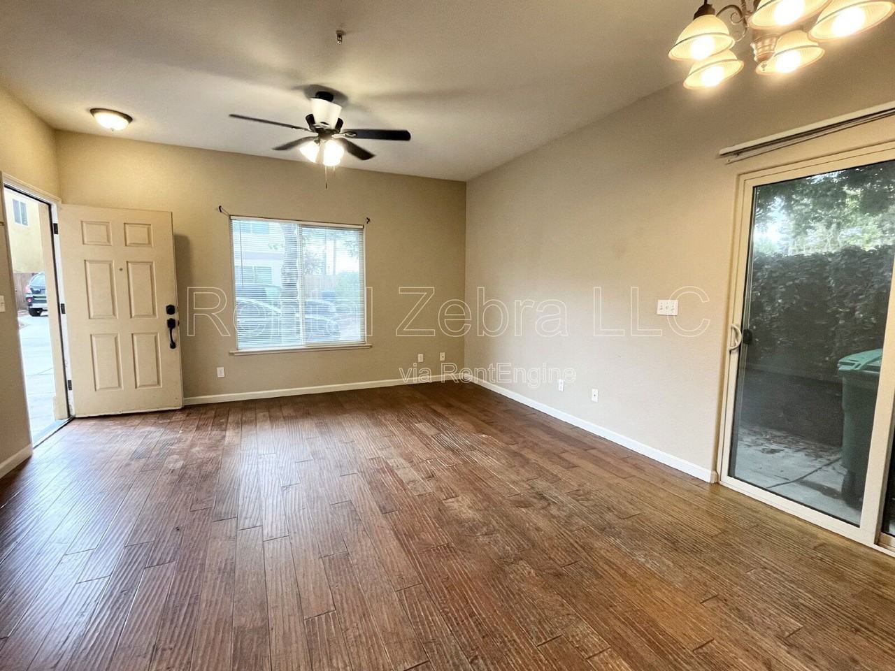 308 Olive Way - Photo 3 of 14