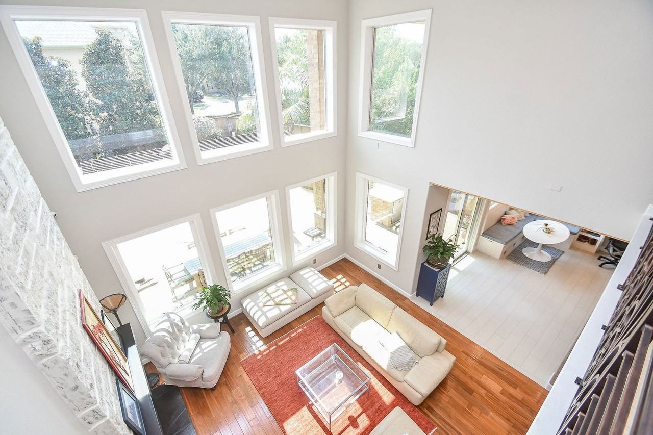 7106 Habersham Ave - Photo 2 of 50