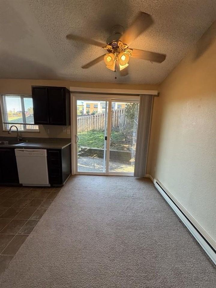 18675 Nw Shadow Ln - Photo 3 of 9