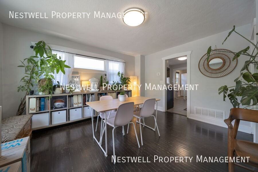 35 W Van Buren Ave - Photo 3 of 20