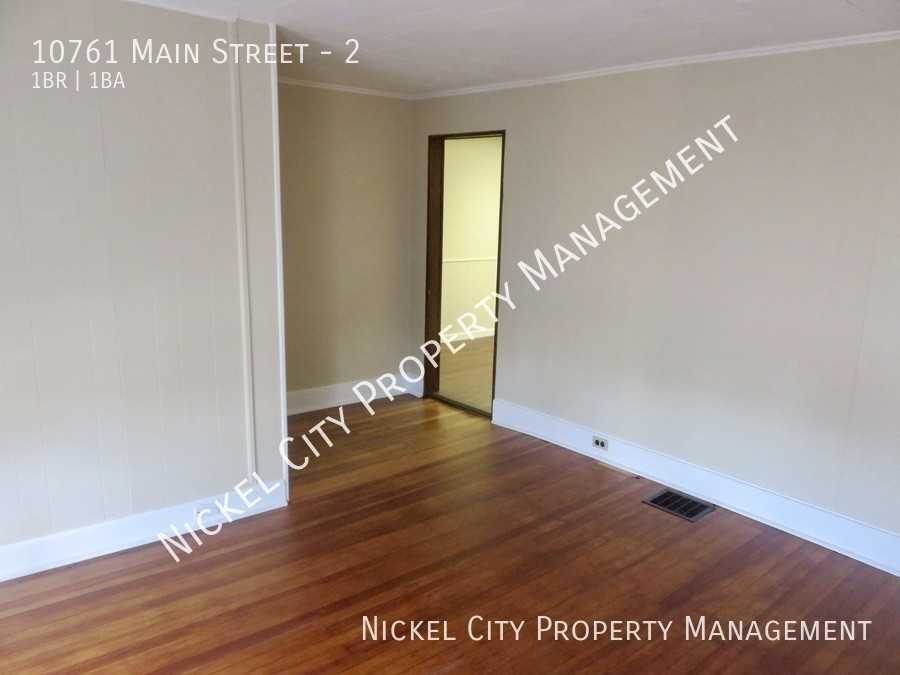 10761 Main St #2 - Photo 4 of 10