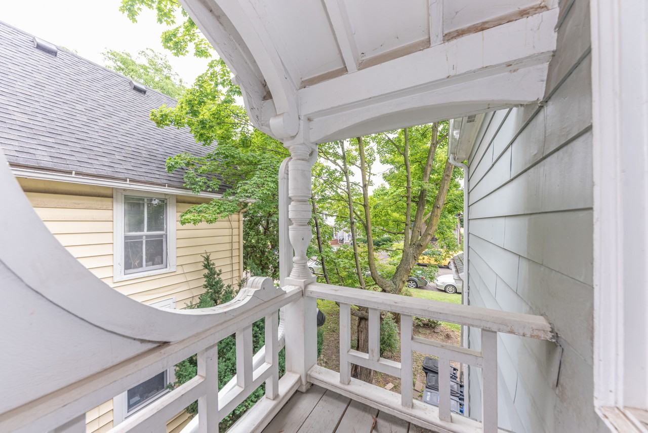 807 Lawrence St #2 - Photo 5 of 30