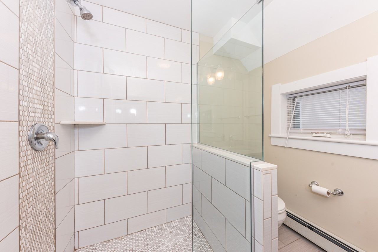 807 Lawrence St #2 - Photo 7 of 30