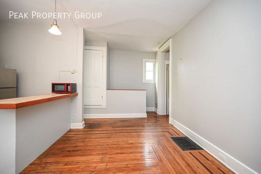 2431 Ohio Avenue #4 - Photo 6 of 12