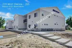 featured image of 239 W Oneida St #205