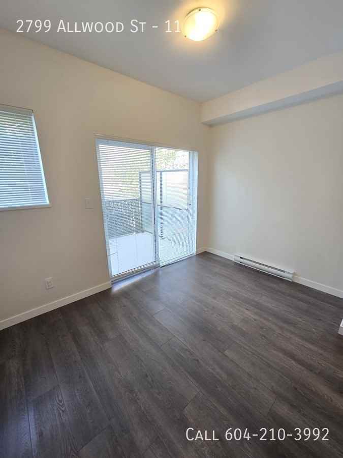 2799 Allwood St #11 - Photo 3 of 12
