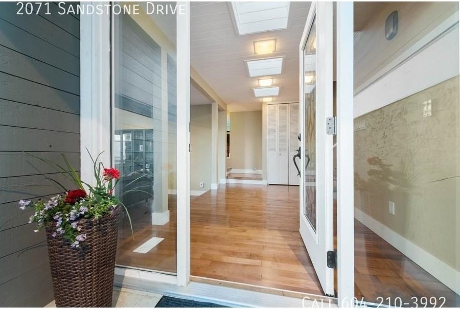 2071 Sandstone Dr - Photo 3 of 38