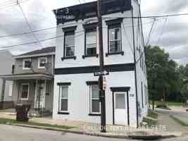 featured image of 338 Bush St #3