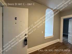 613 Davis St Apt C #C - Photo 1 of 1