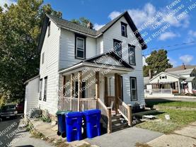 30 Cedar St #UPPER - Photo 1 of 1