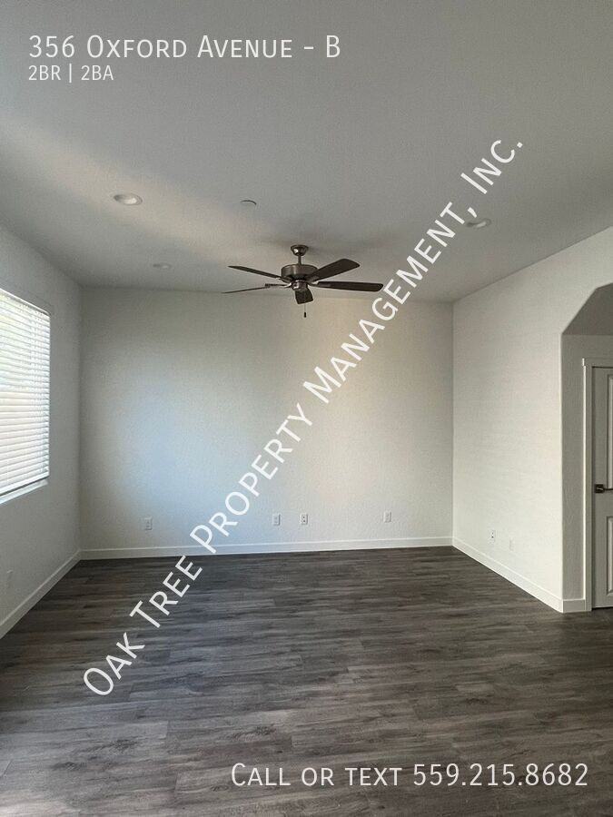 356 Oxford Ave #B - Photo 4 of 17