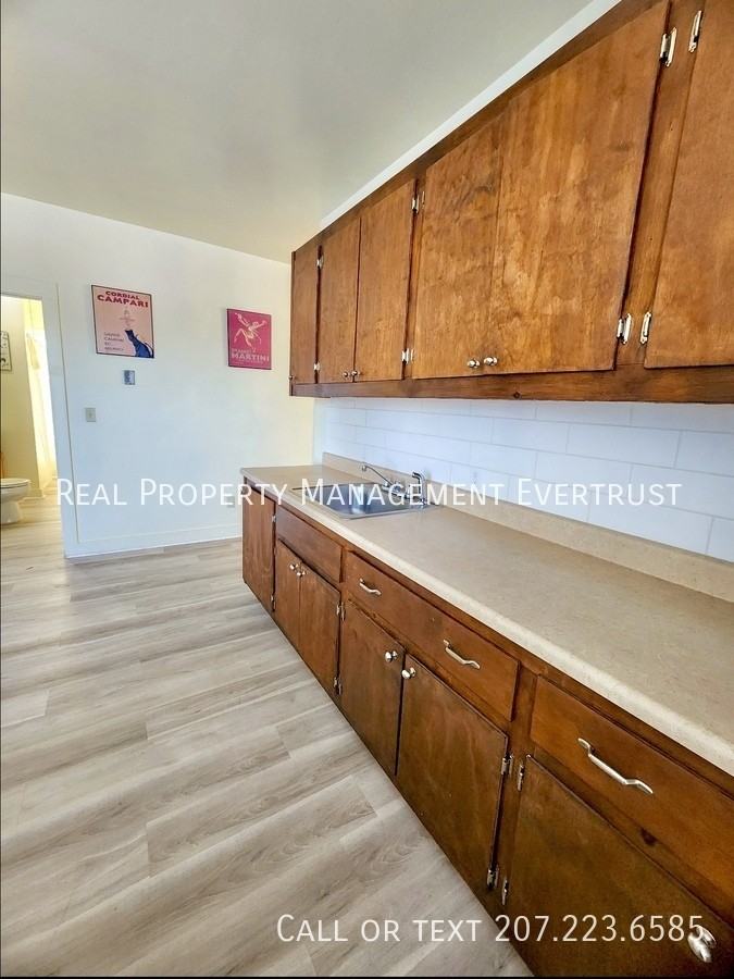 53 Wood Street #6 - Photo 5 of 10