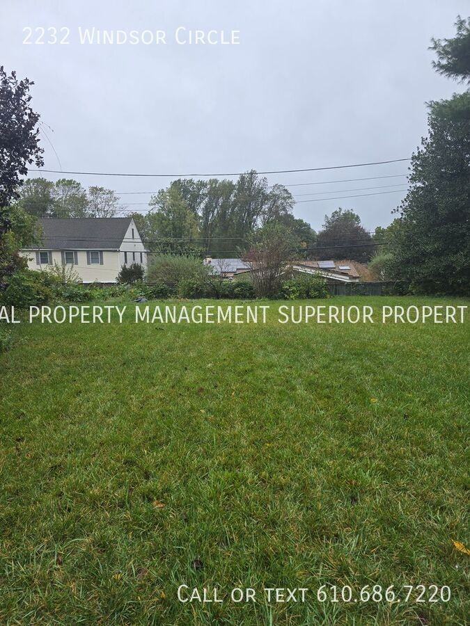 2232 Windsor Cir - Photo 2 of 19