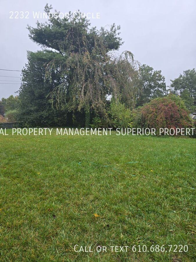 2232 Windsor Cir - Photo 3 of 19