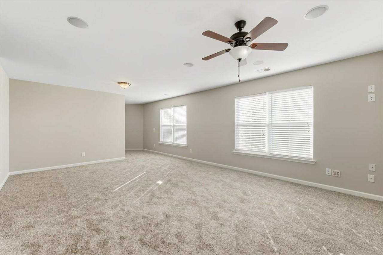 210 Willow Oak Dr - Photo 5 of 50