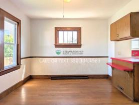 654 E Glenwood Ave - Photo 1 of 1